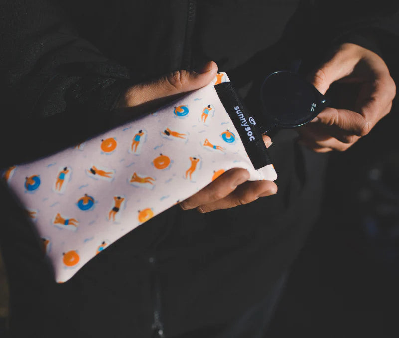 Sunnysoc Beach Goers Schutzhülle für Brillen, Handys, Smartphones Tasche Beute Case Handybeutel mit Karabinerhaken Brillenetui Schnappverschluss j23