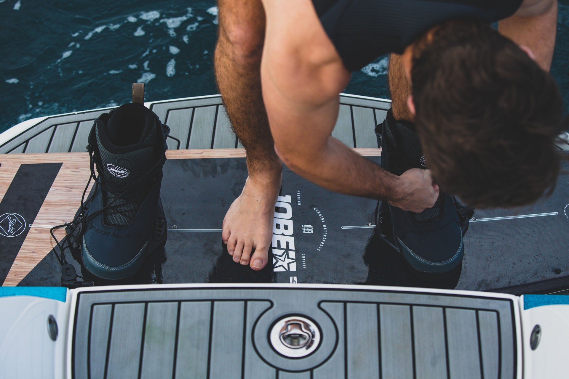 Jobe Charge Wakeboard Bindungen (7 / 8 - 8 / 9,5 - 10 /11) j21